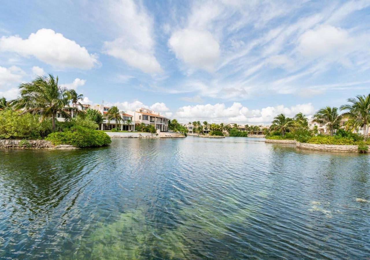High-End Waterfront Condo At Secrets Waters Пуэрто-Авентурас Экстерьер фото